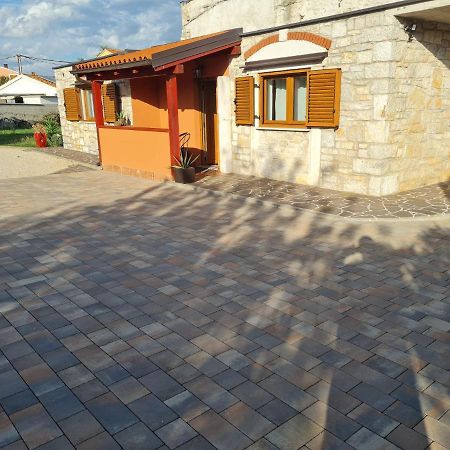 Apartman Aja Kaštelir Exterior foto